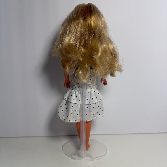 Hasbro vintage Maxi doll with white and black vintage dress - Picture 8 of 12